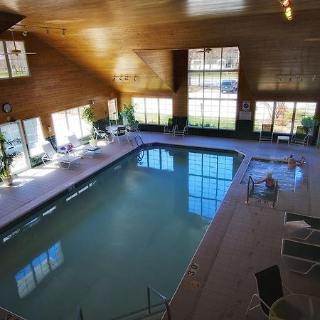 High Point Inn Ифрейм Екстериор снимка