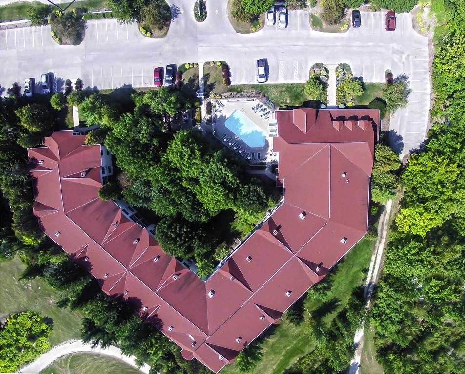 High Point Inn Ифрейм Екстериор снимка